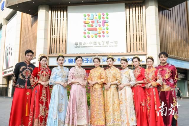 重庆北城天街最新街拍，时尚潮流的聚集地