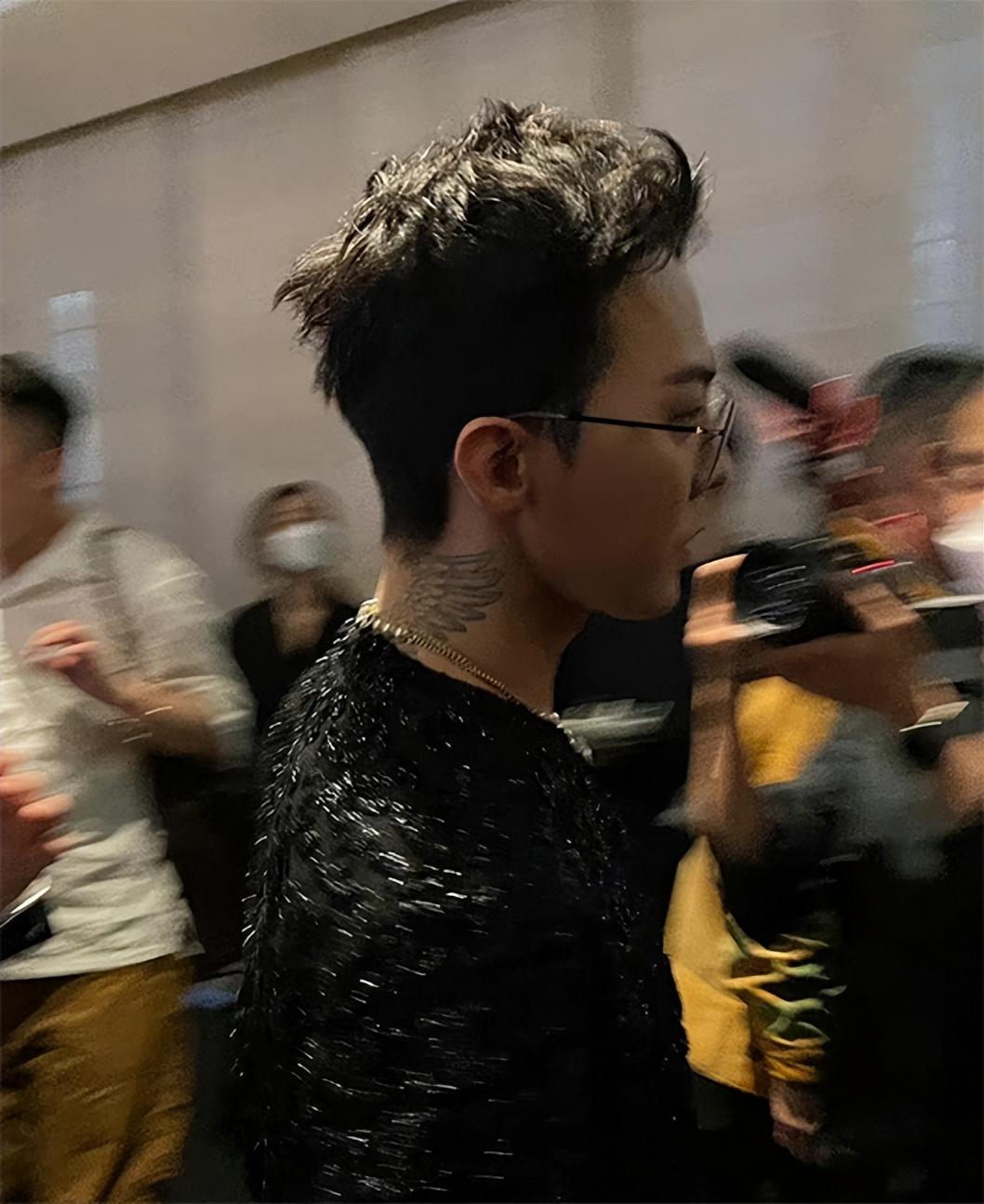 香奈儿最新款眼镜，时尚与品质的完美融合