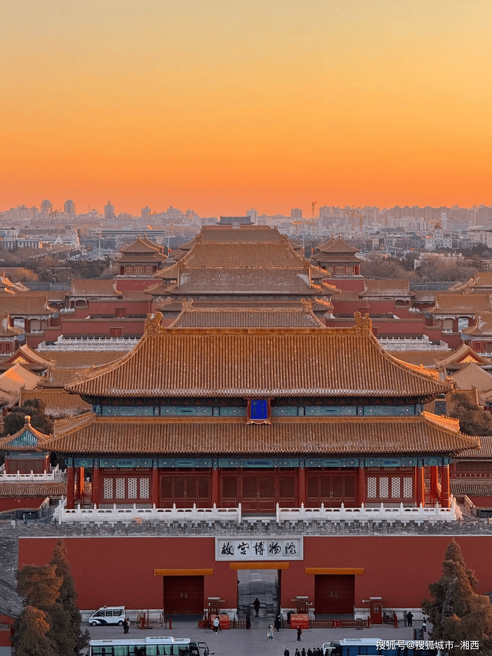 2025新澳门资料大全123期,澳门作为中国的特别行政区，拥有丰富的历史文化和充满活力的现代风貌。随着时代的发展，澳门逐渐展现出新的面貌和特色。本文将围绕关键词澳门、新澳门资料大全以及特定时期展开，为读者呈现澳门的历史文化、经济发展、旅游资源以及未来展望等方面的内容。